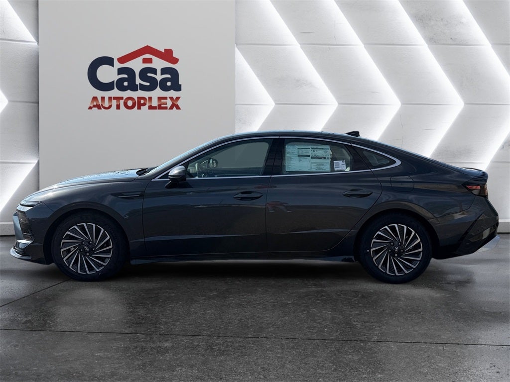 2025 Hyundai SONATA HYBRID Limited