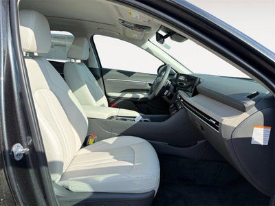 2025 Hyundai SONATA HYBRID Limited