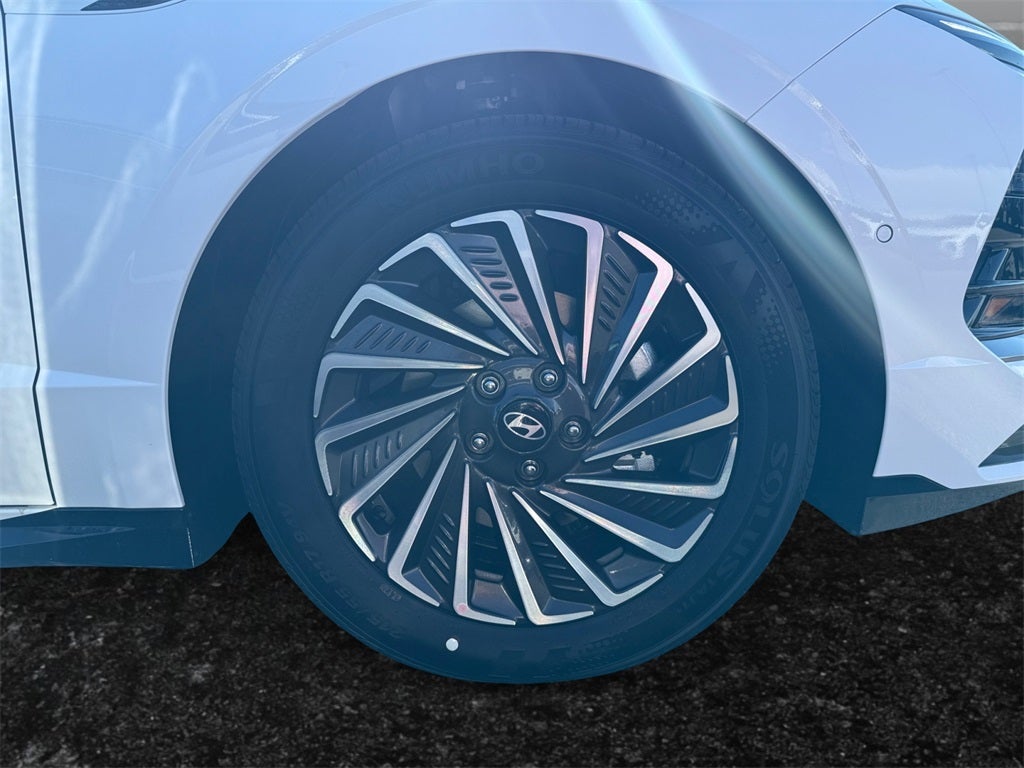 2025 Hyundai SONATA HYBRID Limited
