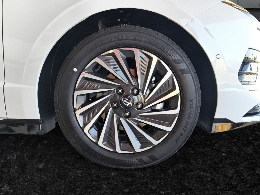 2026 Hyundai SONATA HYBRID Limited