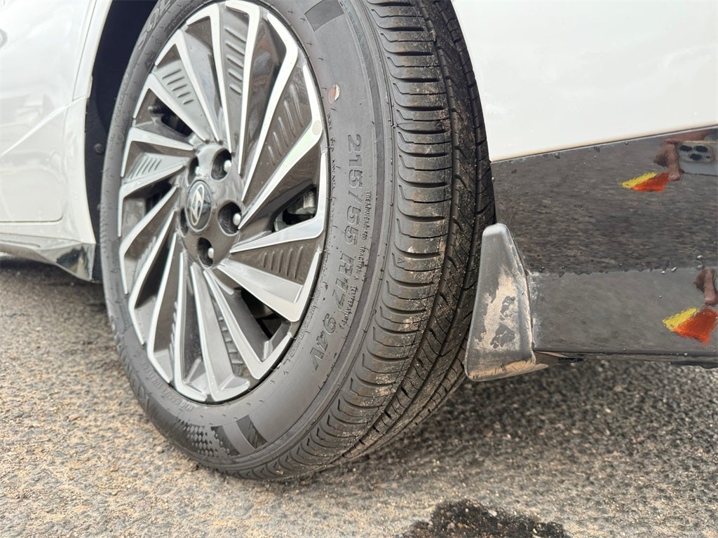 2025 Hyundai SONATA HYBRID Limited