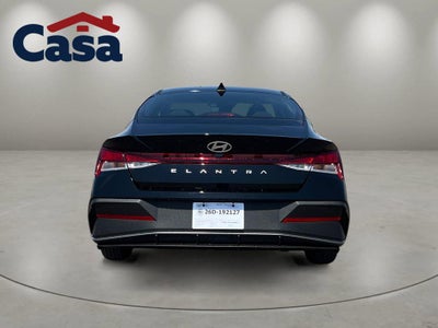 2026 Hyundai ELANTRA SE