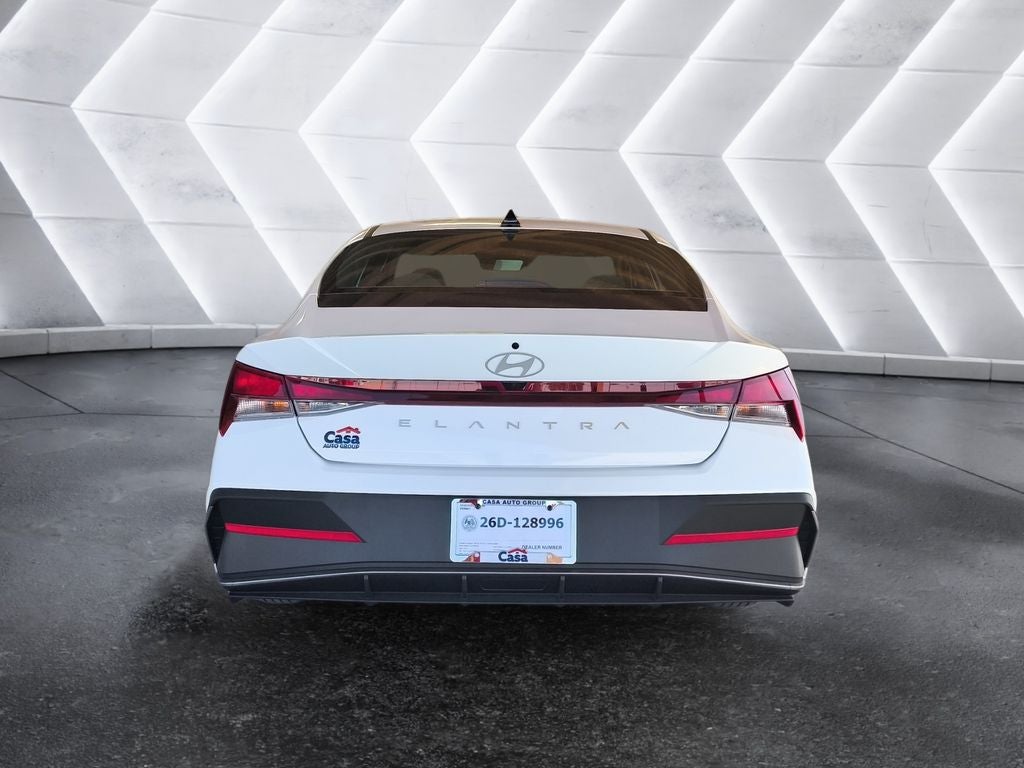 2026 Hyundai ELANTRA SE