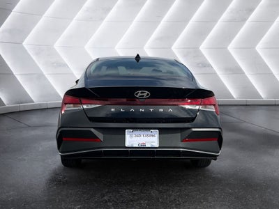 2026 Hyundai ELANTRA SE