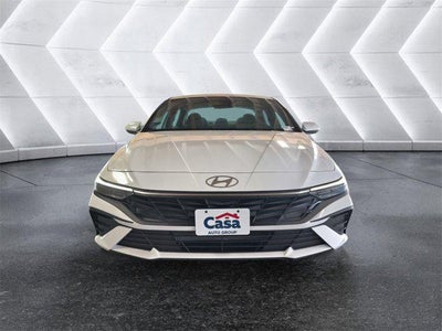 2026 Hyundai ELANTRA SE