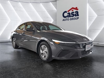 2026 Hyundai ELANTRA SE