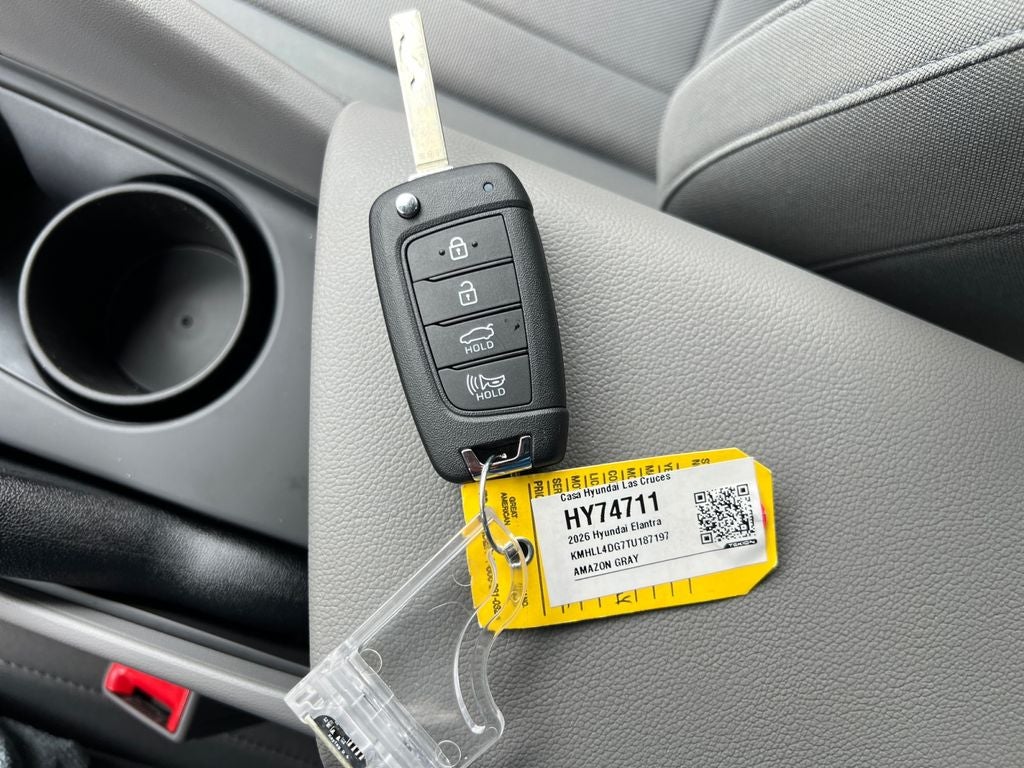 2026 Hyundai ELANTRA SE
