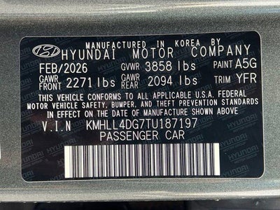 2026 Hyundai ELANTRA SE
