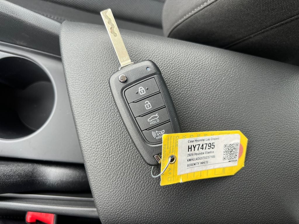 2026 Hyundai ELANTRA SE