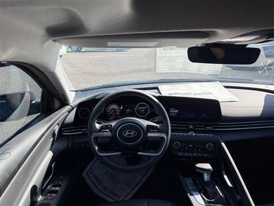 2025 Hyundai ELANTRA HYBRID Limited