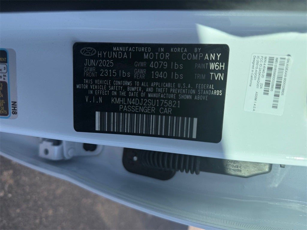 2025 Hyundai ELANTRA HYBRID Limited