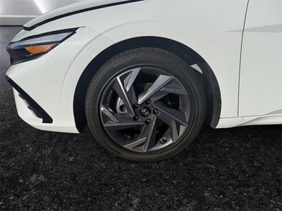 2025 Hyundai ELANTRA HYBRID Limited