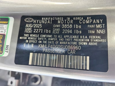 2025 Hyundai ELANTRA Limited