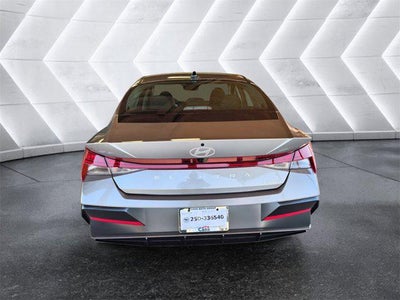 2025 Hyundai ELANTRA Limited