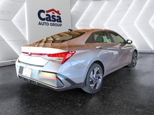 2025 Hyundai ELANTRA Limited