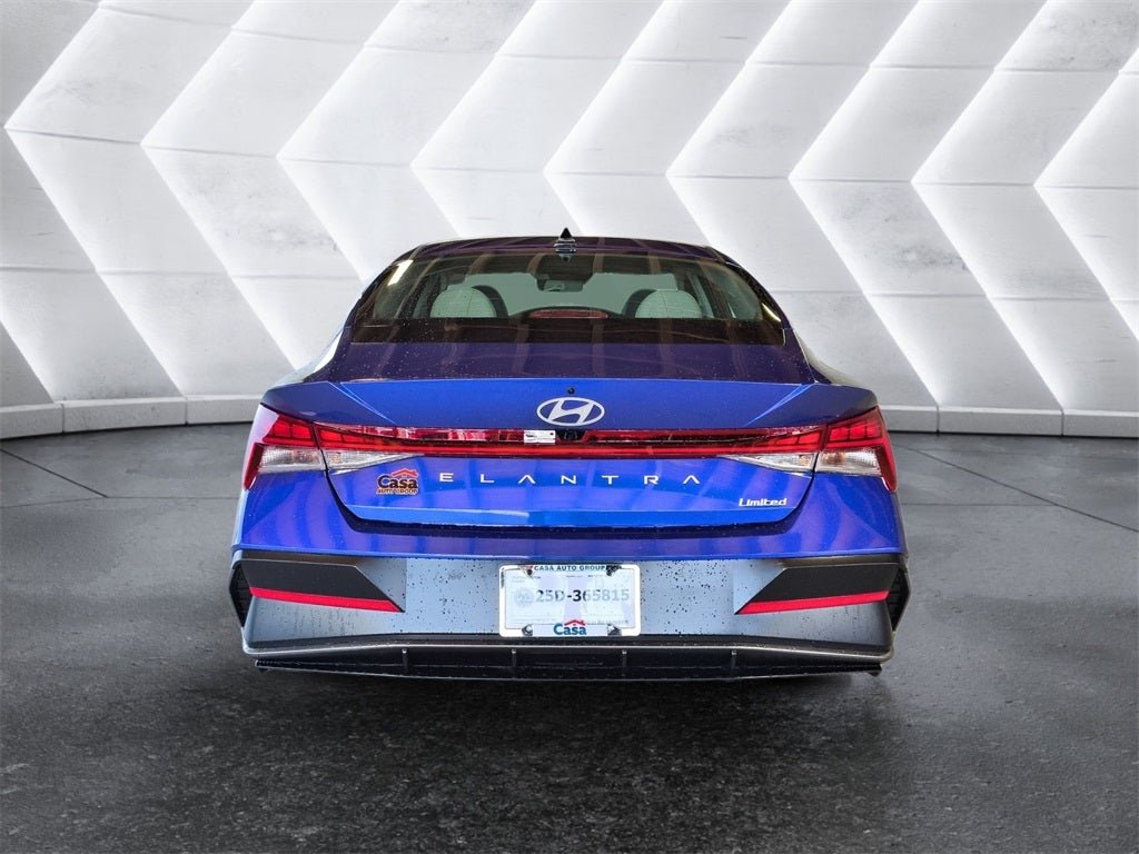 2025 Hyundai ELANTRA Limited