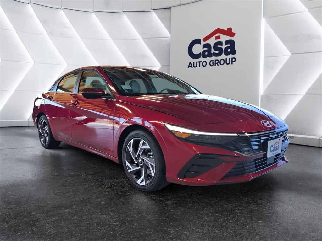 2025 Hyundai ELANTRA Limited