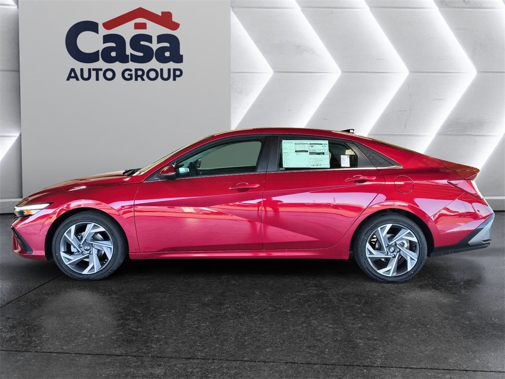 2025 Hyundai ELANTRA Limited