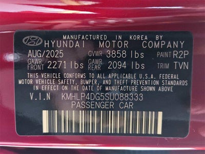 2025 Hyundai ELANTRA Limited