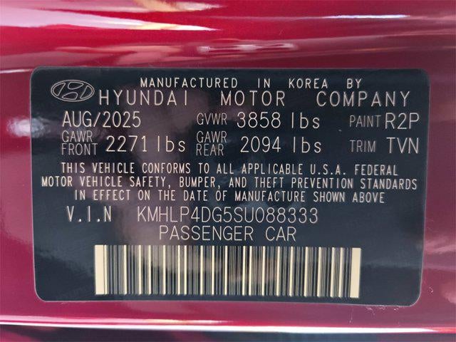 2025 Hyundai ELANTRA Limited