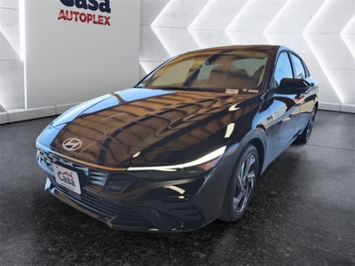 2025 Hyundai ELANTRA Limited