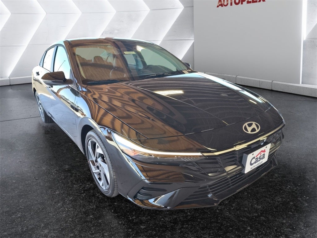 2025 Hyundai ELANTRA Limited
