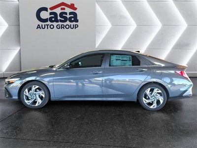 2025 Hyundai ELANTRA Limited