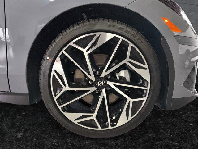 2025 Hyundai IONIQ 6 SEL