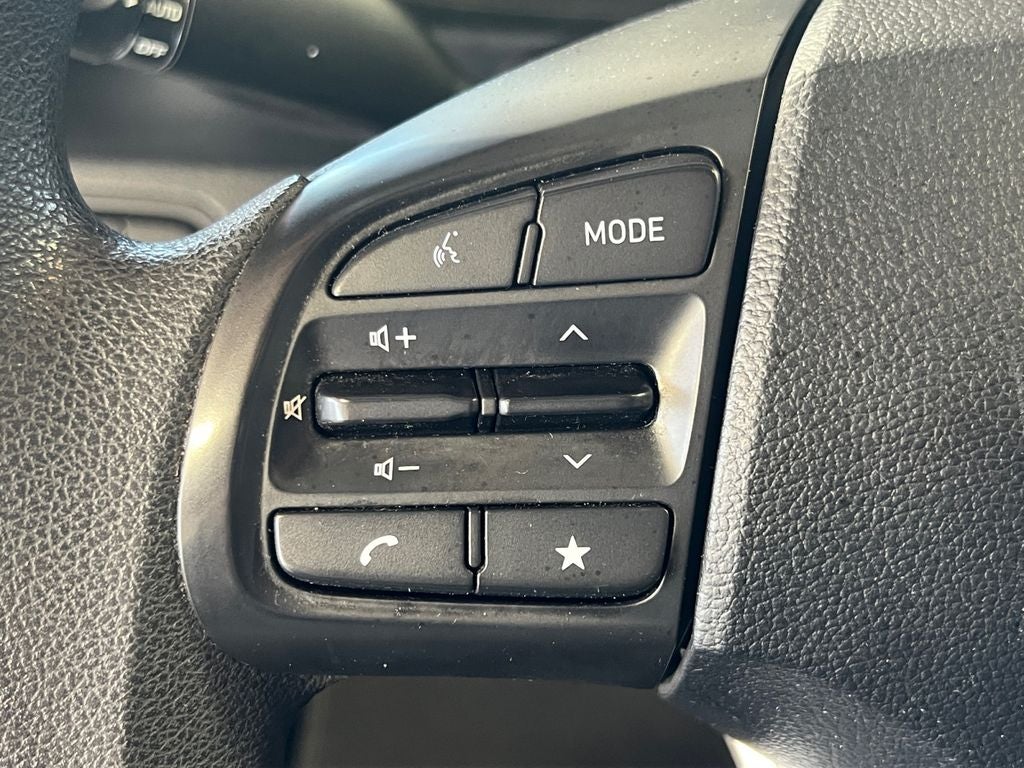 2023 Hyundai VENUE SE