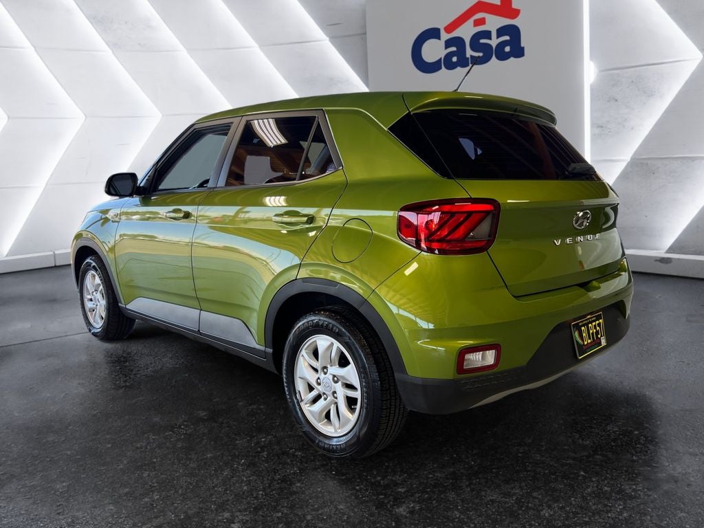 2023 Hyundai VENUE SE