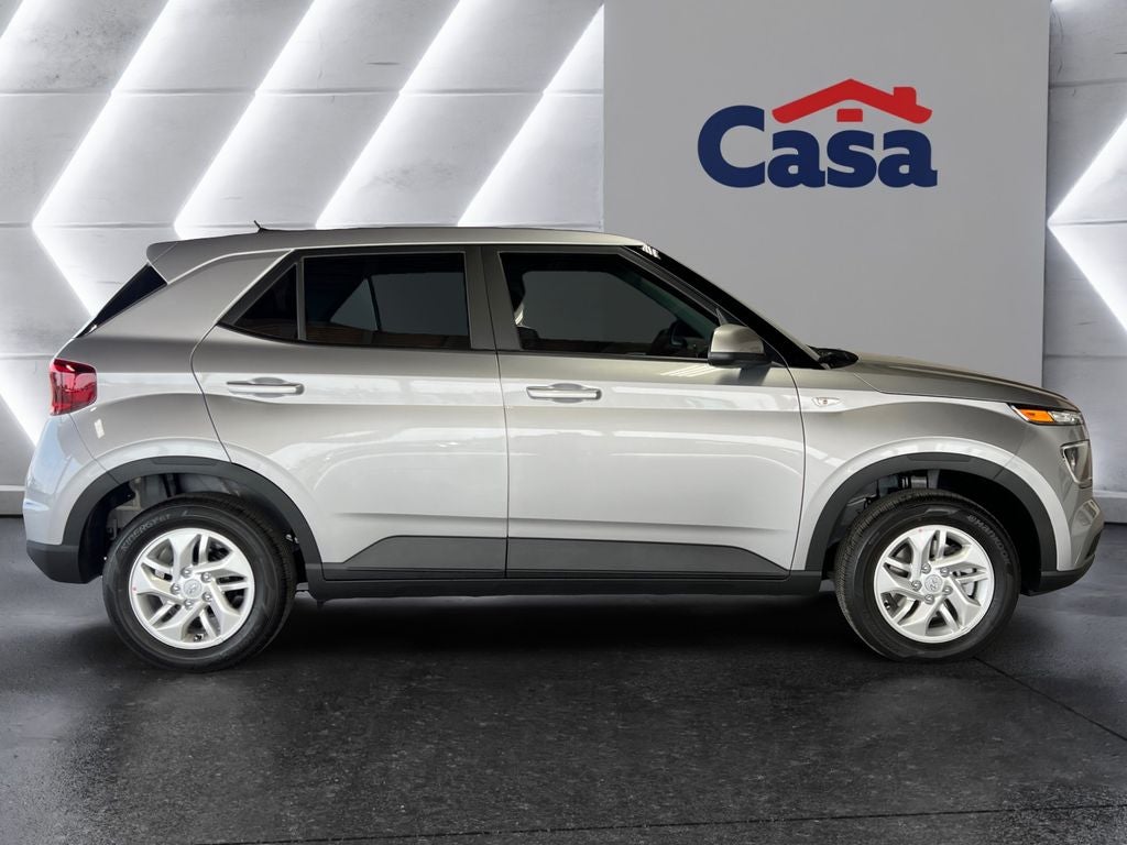 2026 Hyundai VENUE SE