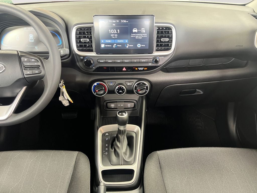 2026 Hyundai VENUE SE