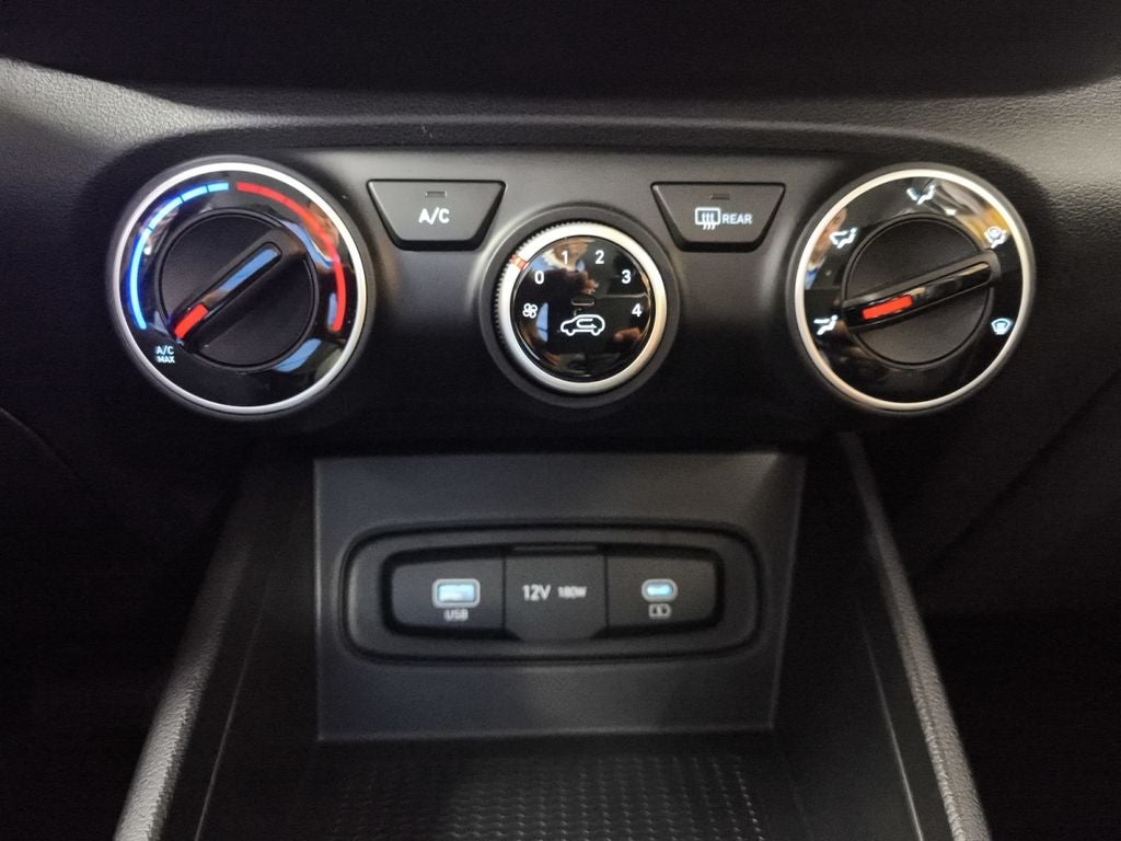 2026 Hyundai VENUE SE