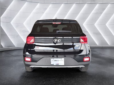 2026 Hyundai VENUE SE