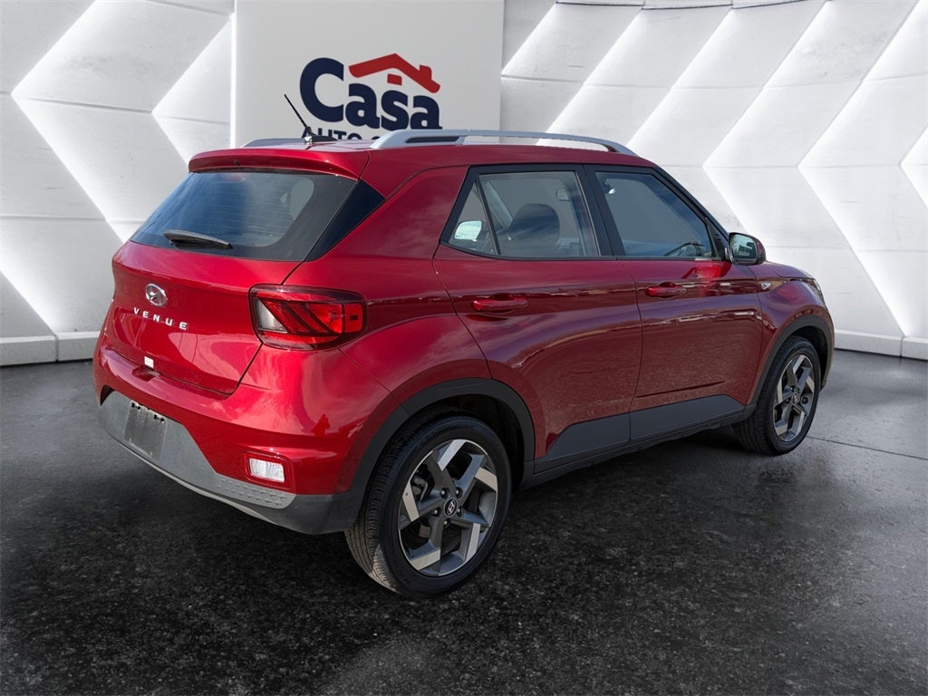2025 Hyundai VENUE SEL