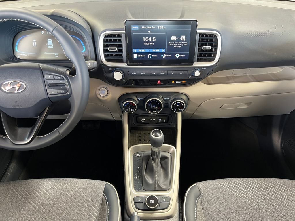 2026 Hyundai VENUE SEL W/Two-Tone Roof