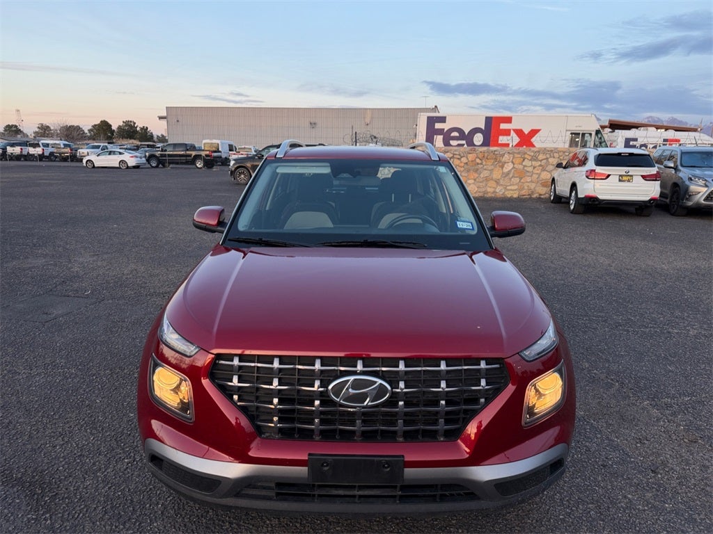 2025 Hyundai VENUE SEL