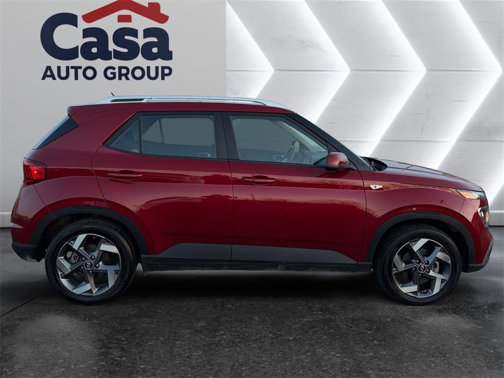 2025 Hyundai VENUE SEL