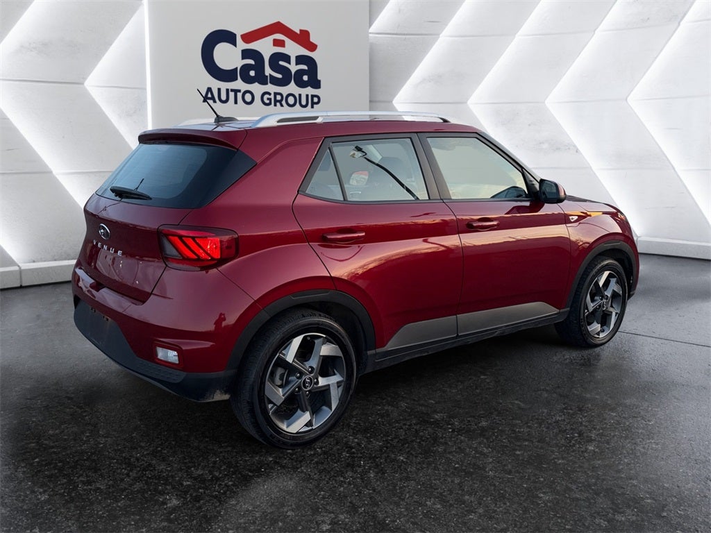 2025 Hyundai VENUE SEL