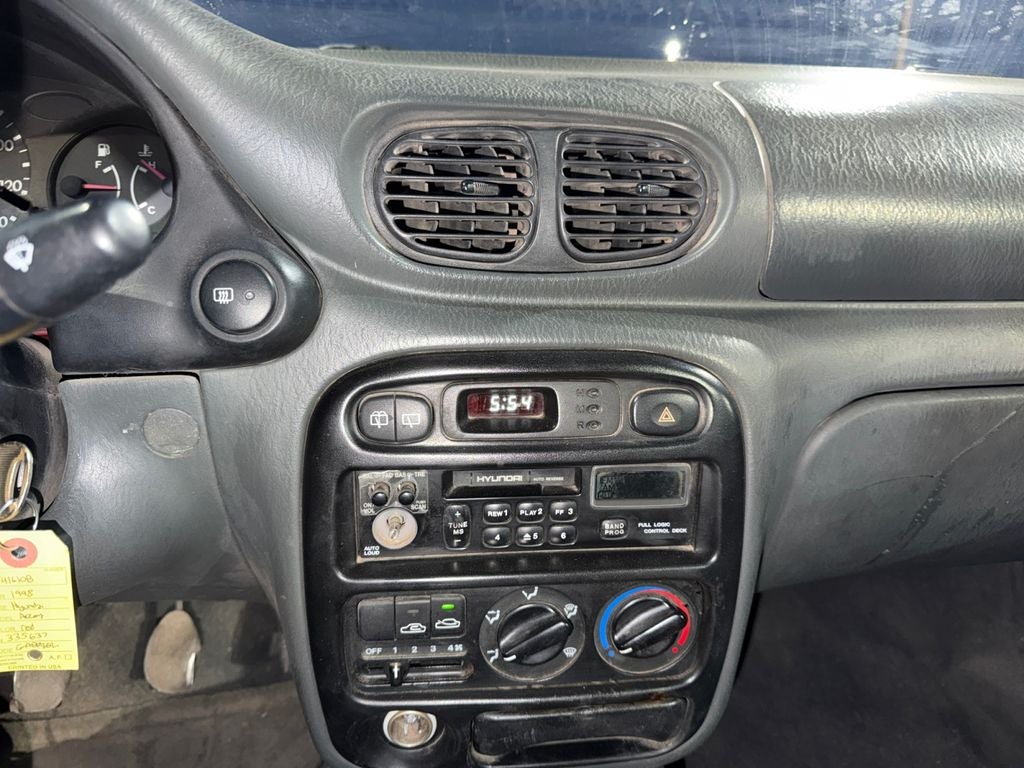 1998 Hyundai ACCENT GS
