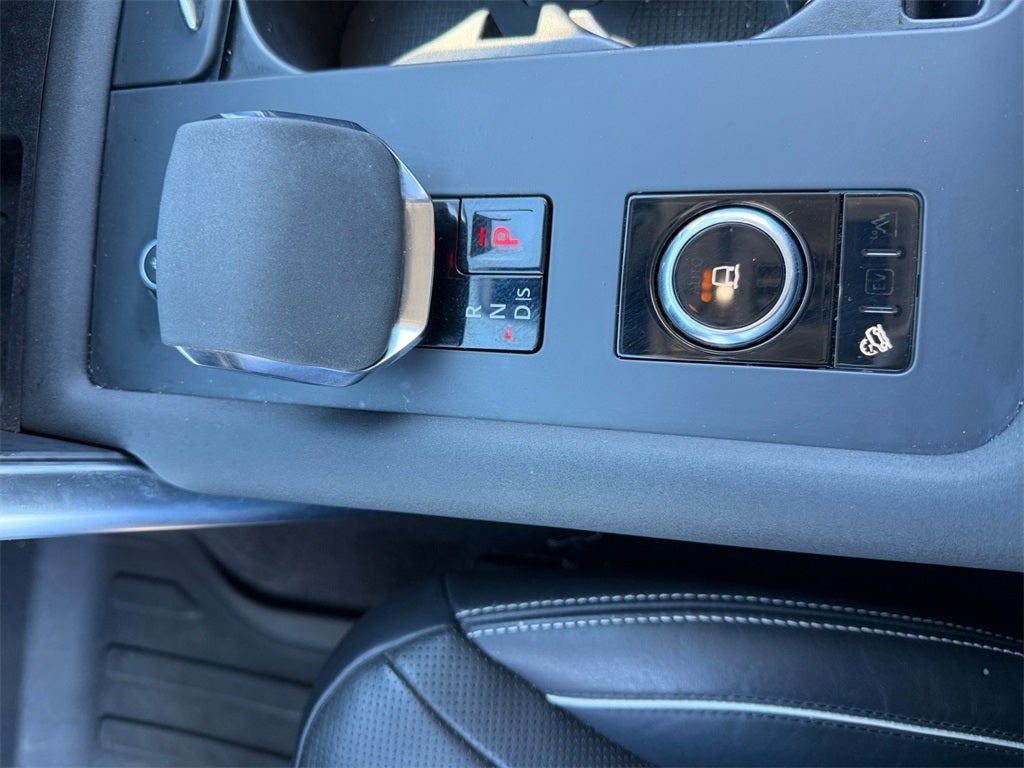 2023 Land Rover Discovery S