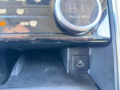 2023 Land Rover Discovery S