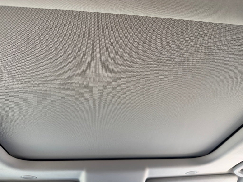 2023 Land Rover Discovery S