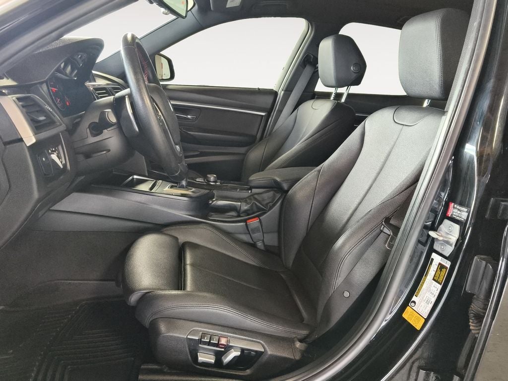 2018 BMW 3 Series 330i