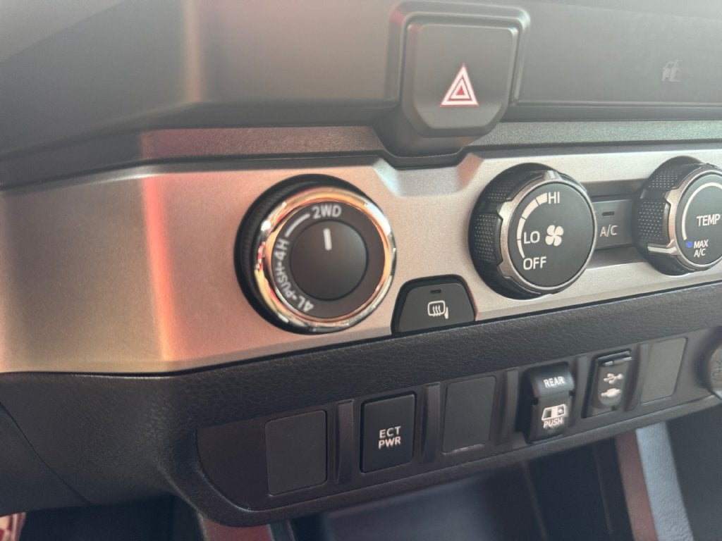 2019 Toyota Tacoma 4WD SR